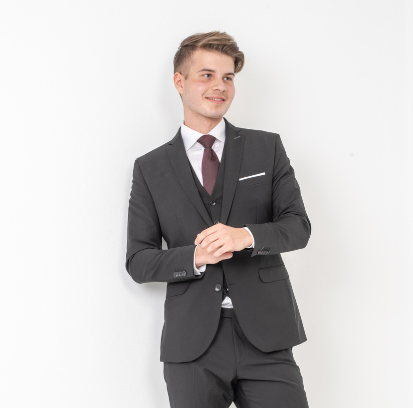 demo-attachment-20-young-man-architect-in-office-PPMNPNG-min